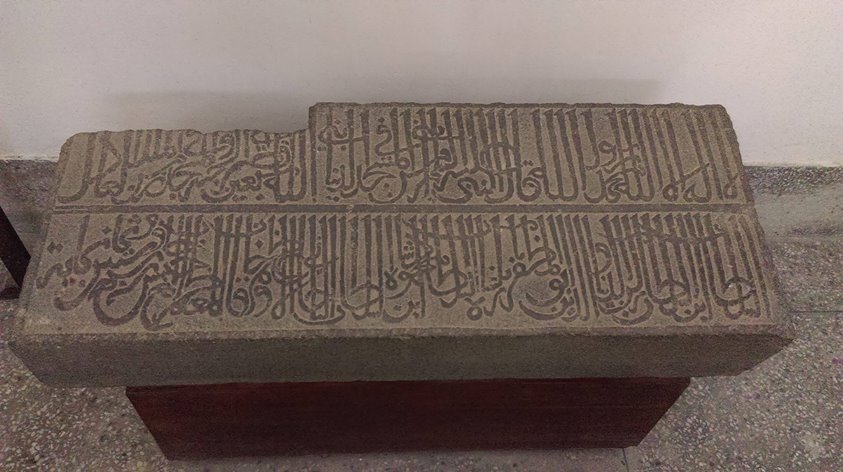 'আজ হতে প্রায় ১২০০ বছর পূর্বের পোড়ামাটির নিদর্শন
CLickEd By : Fahím HaQue Naßíl
Location: পাহাড়পুর বৌদ্ধবিহার জাদুঘর
Device: HTC desire 816'