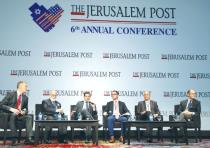PARTICIPANTS IN THE conference economic panel (from left): Yaky Yanay, CEO & president of Pluristem 