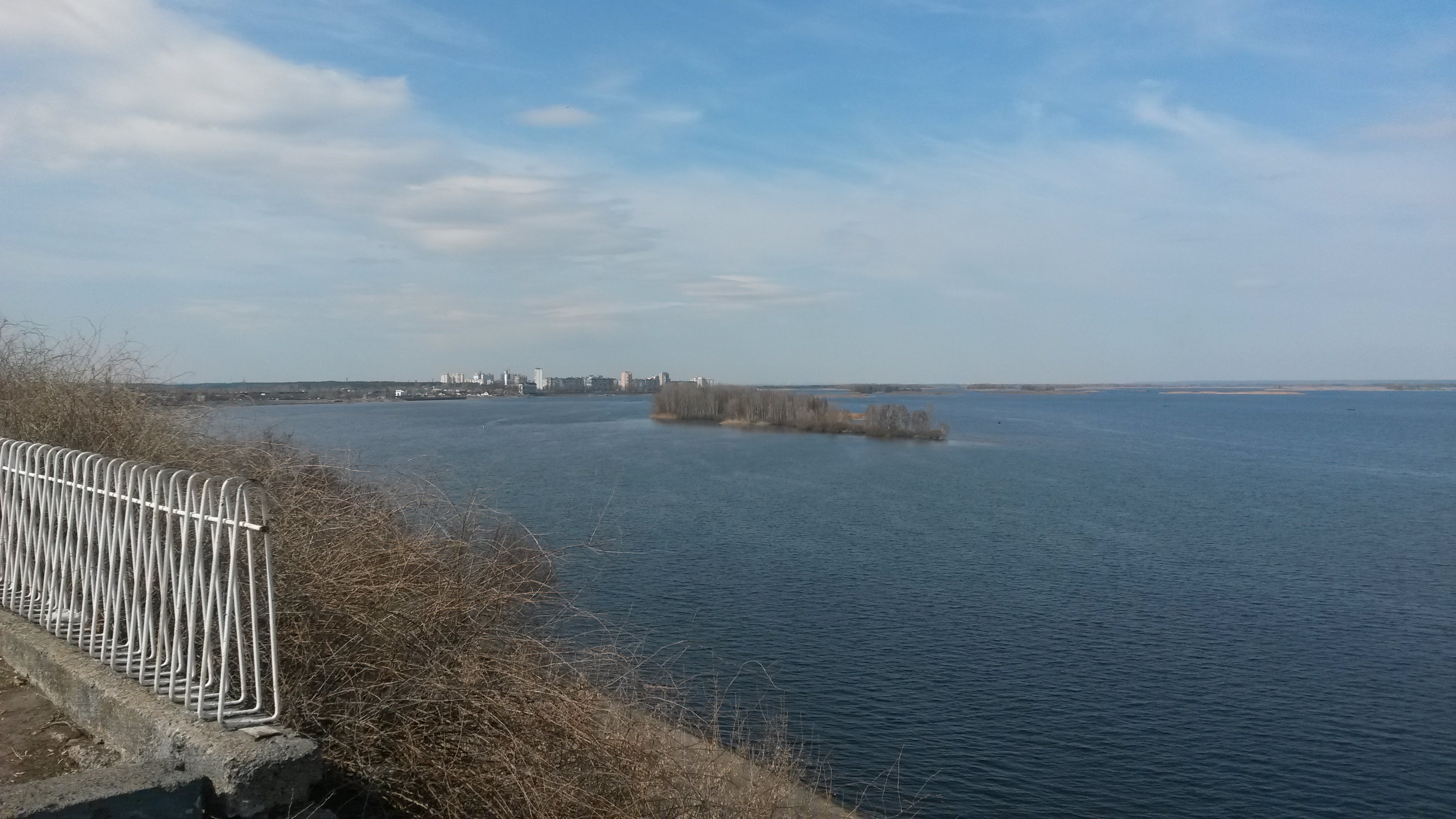 Dnieper river near site of Trypillia castle