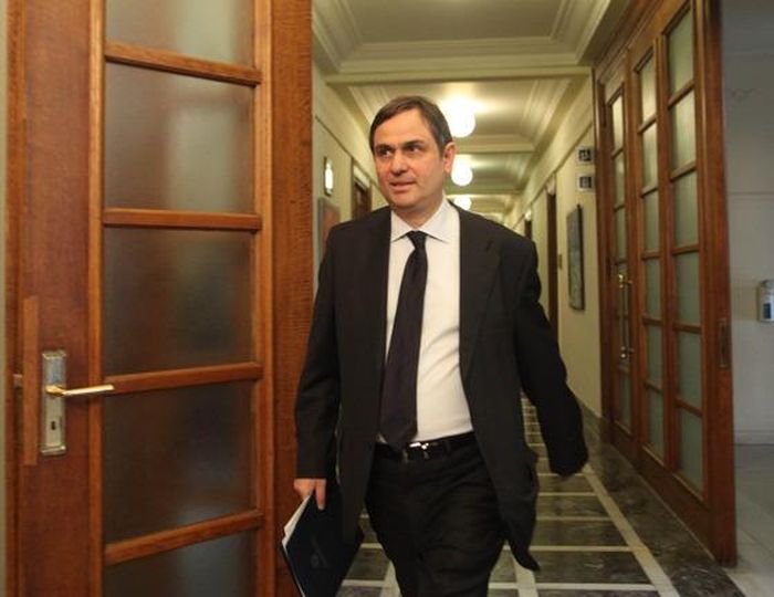 saxinidis.