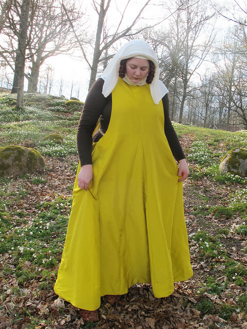 sideless surcoat - 5