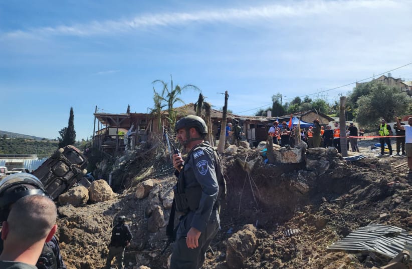 Israel Police operate at the scene of impacted buildings in Beit Shemesh on March 28, 2026.