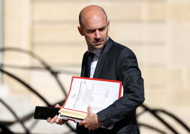 FRENCH FOREIGN Minister Jean-Noel Barrot arrives to a meeting with the French electrification team to accelerate national mobilization in favour of the electrification of France at the Elysee Palace, in Paris, France, May 26, 2026. 
