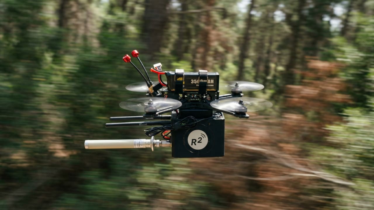 A drone flying with R2 Wireless to see the invisible battlespace