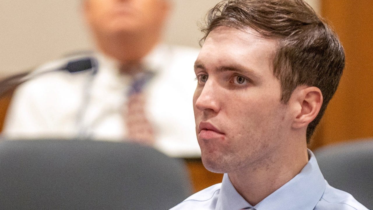  Tyler Robinson, the man accused of killing Charlie Kirk at Utah Valley University, appears during a hearing in Fourth District Court in Provo, Utah, US, December 11, 2025.