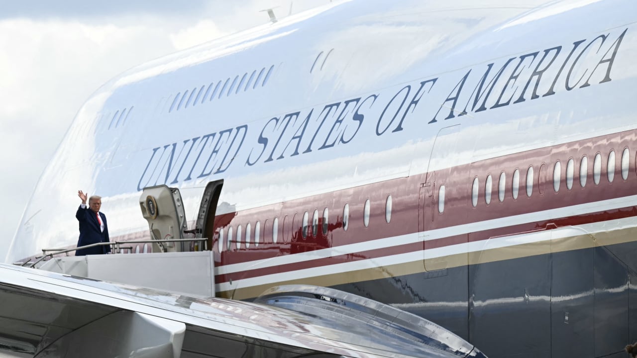 US President Donald Trump boards Air Force One at Dobbins Air Reserve Base in Marietta, Georgia, on July 22, 2026. 