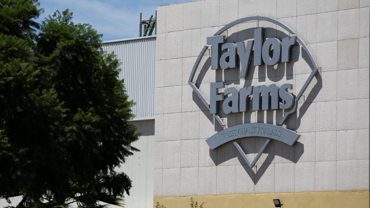 The logo of US supplier Taylor Farms at the company's installations following the temporary closure announced by Taylor Farms, in Doctor Mora, Guanajuato state, Mexico, July 24, 2026.