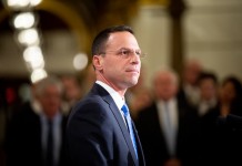 Democrats Could Face ‘Some Risks’ Naming Jewish Governor as VP, ‘CNN’ Correspondent Says