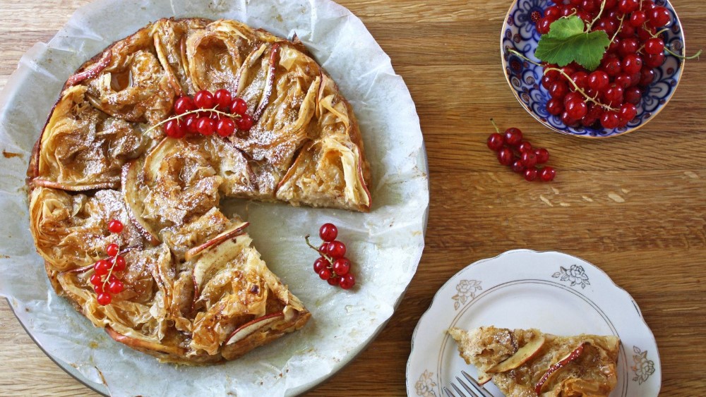 Apple and Honey Ruffle Milk Pie