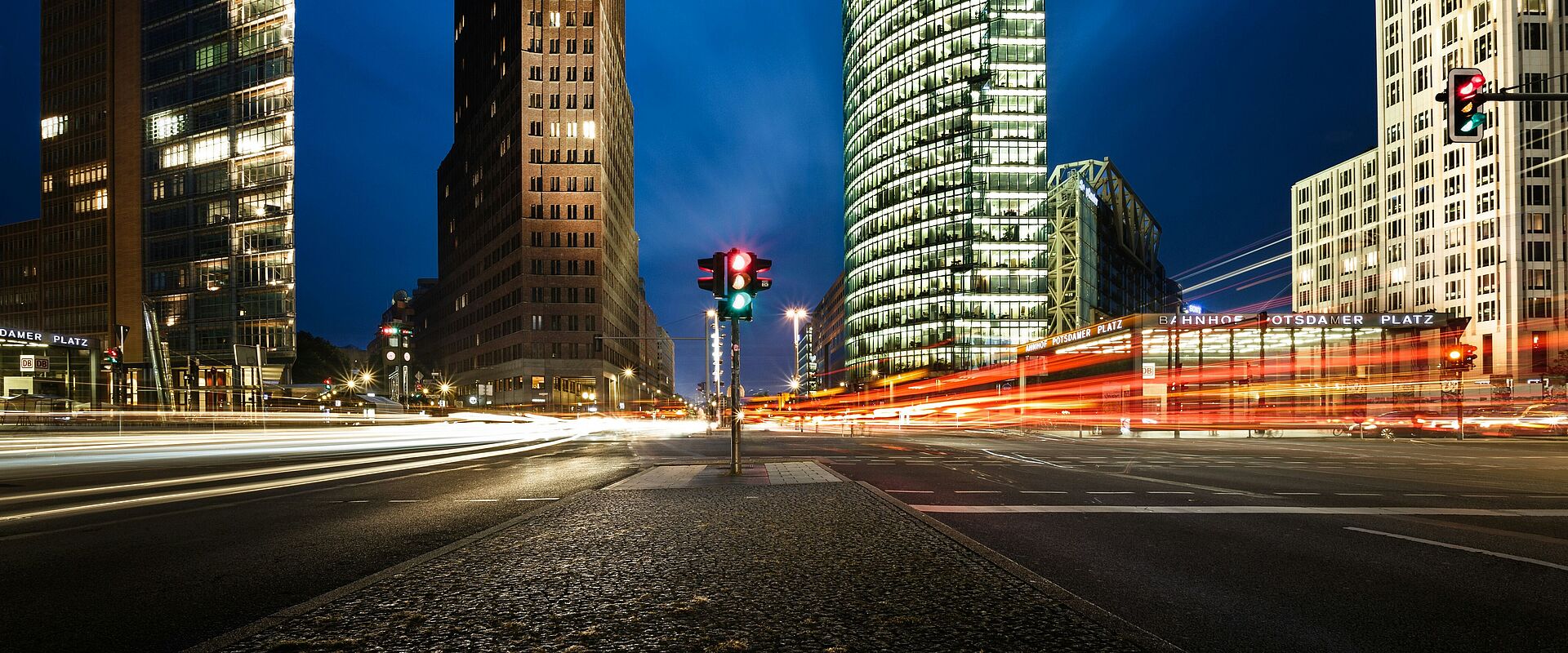 Potsdamer Platz in Berlin bei Nacht