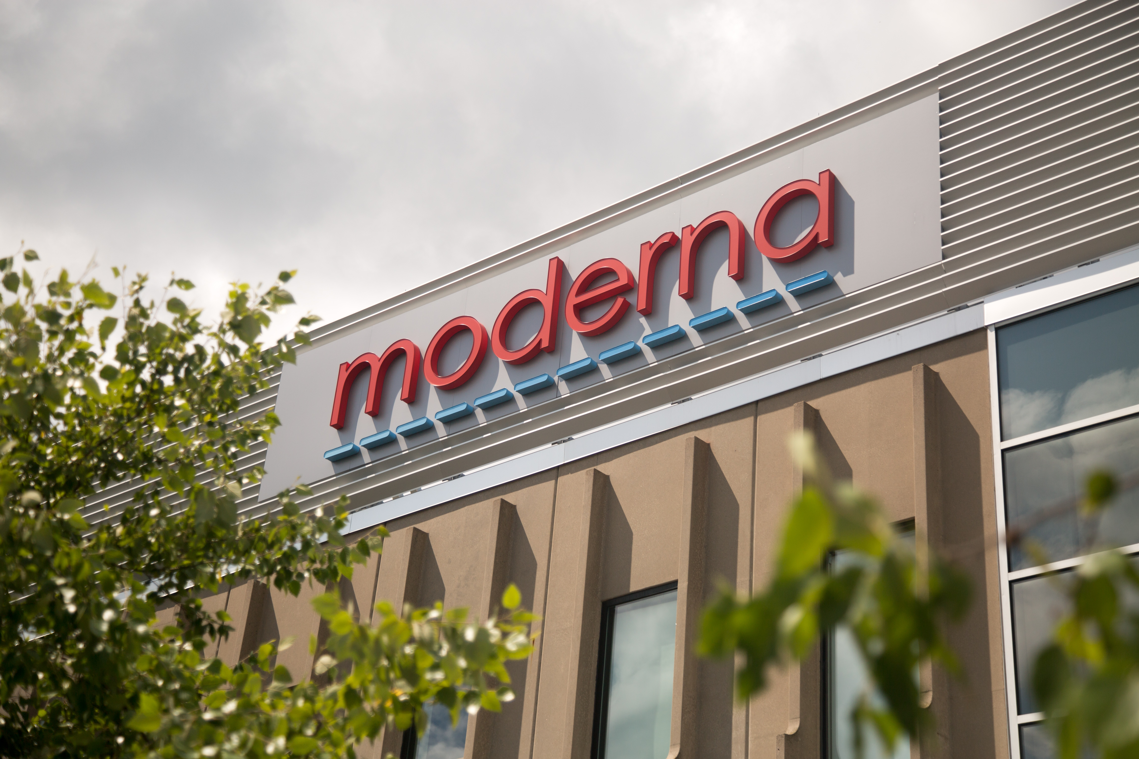 Moderna to submit Covid-19 vaccine to FDA; full results show 94% efficacy