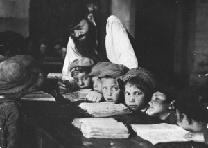 Boys' kheyder (photography by Alter Kacyzne)